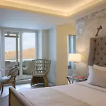 Hotel Ydor & By Sandglass Vourkárion