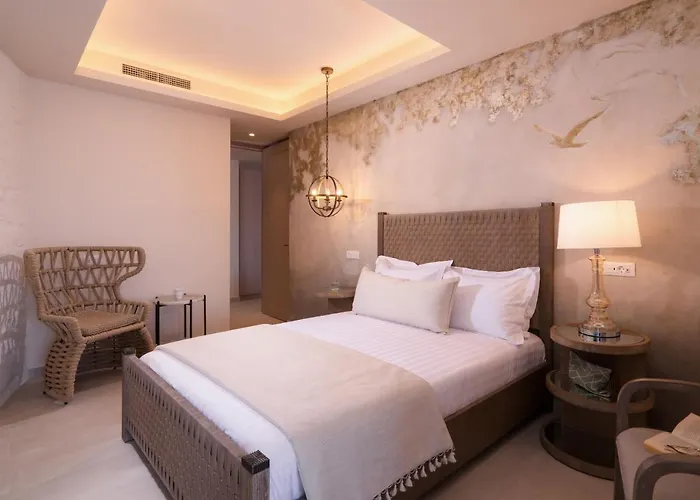 Ydor & By Sandglass Hotel Vourkárion