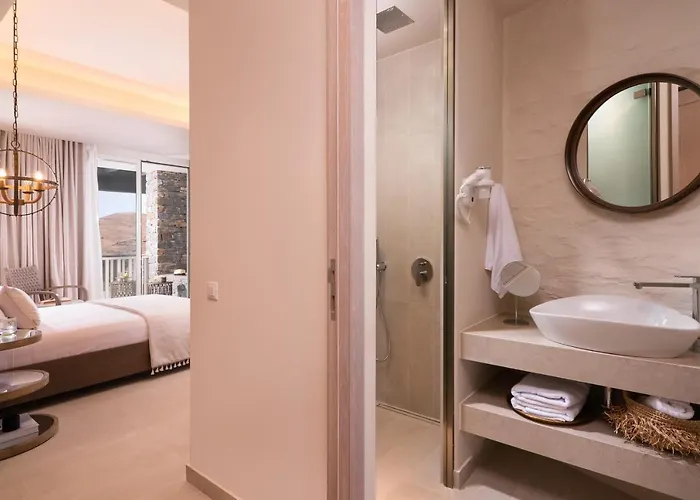 Ydor & By Sandglass 5*