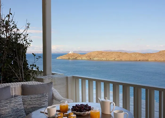 Hotel Ydor & By Sandglass 5*