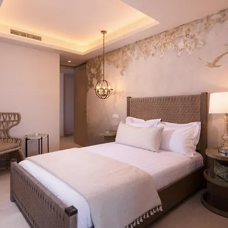 Ydor & By Sandglass Hotel Vourkárion