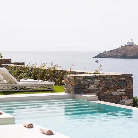 Hotel Ydor & By Sandglass