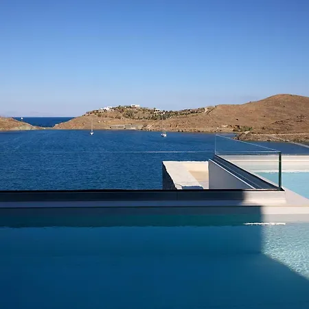 Ydor & By Sandglass Hotel Vourkárion