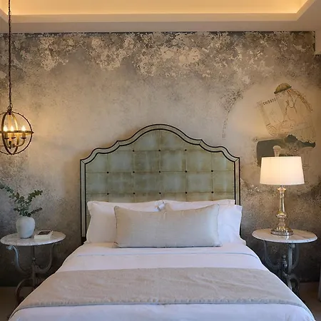 Hotel Ydor & By Sandglass 5*