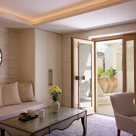 Ydor & By Sandglass Hotel Vourkárion