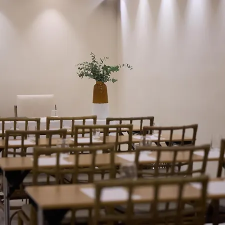 Hotel Ydor & By Sandglass