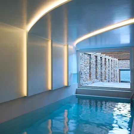Hotel Ydor & By Sandglass Vourkárion