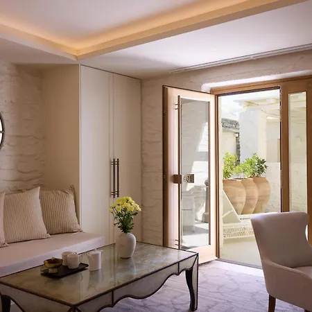 Ydor & By Sandglass Hotel