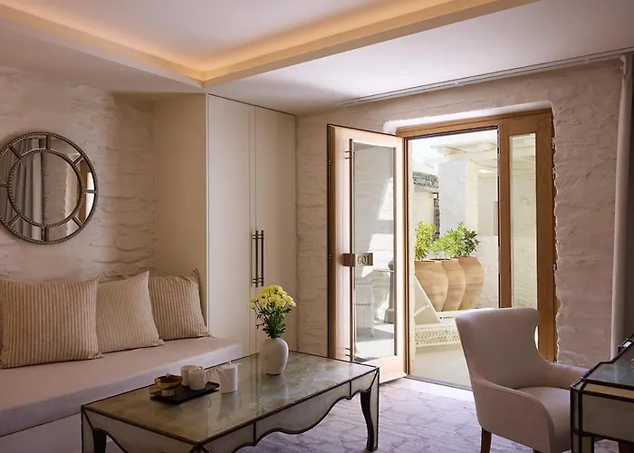 Ydor & By Sandglass Hotel Vourkari