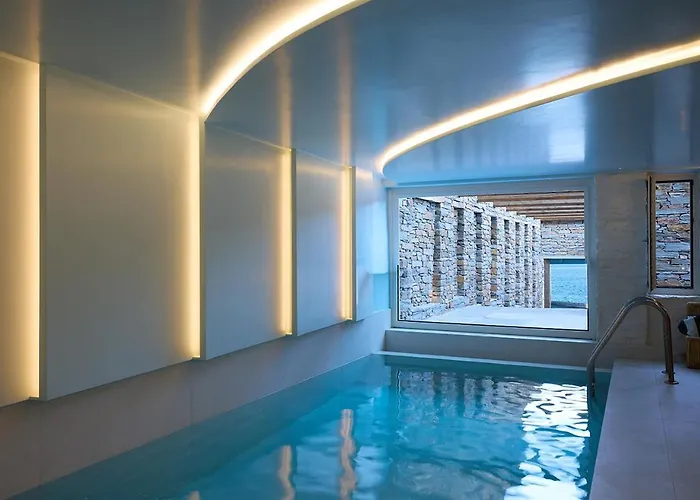 Ydor & By Sandglass Vourkari